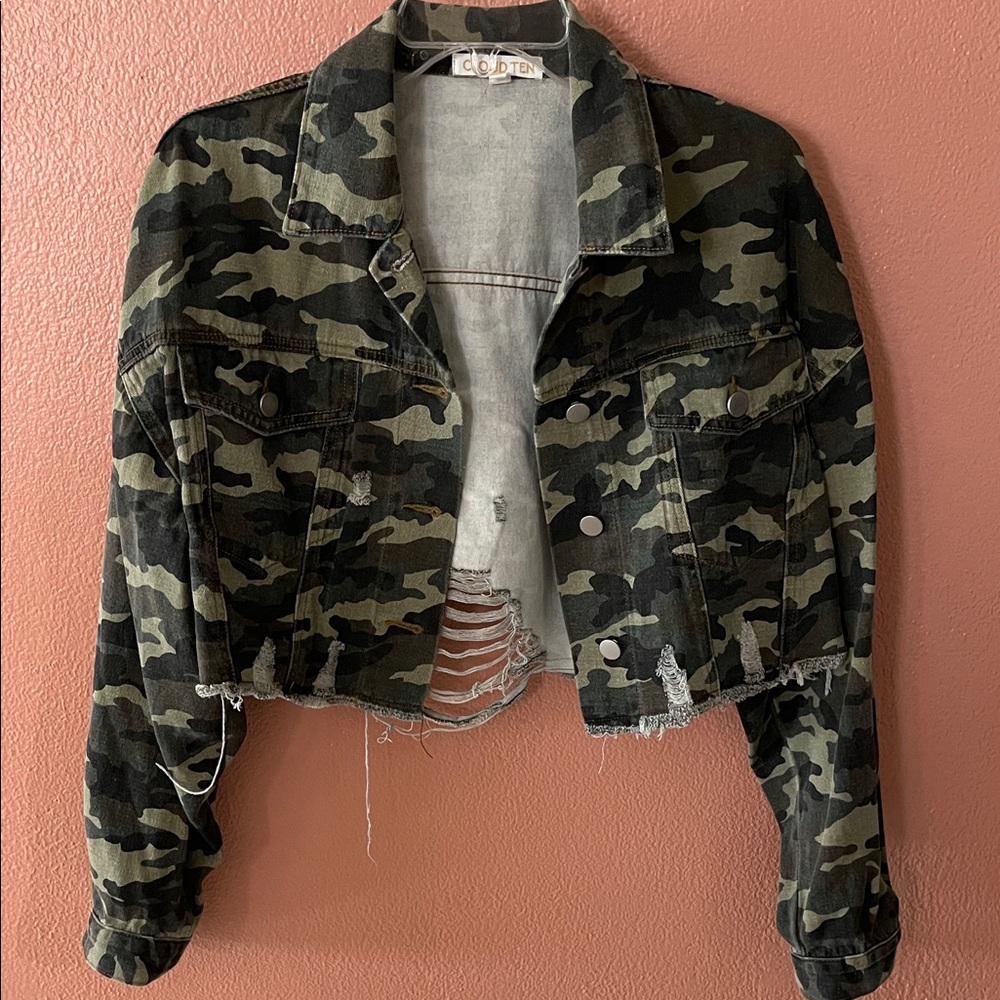 Camo Cropped Jacket